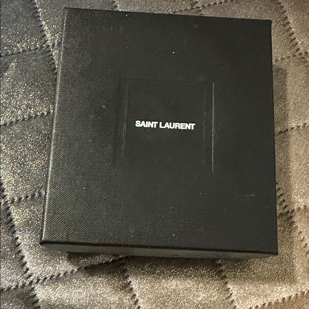 YSL Card Case - Picture 5 of 10